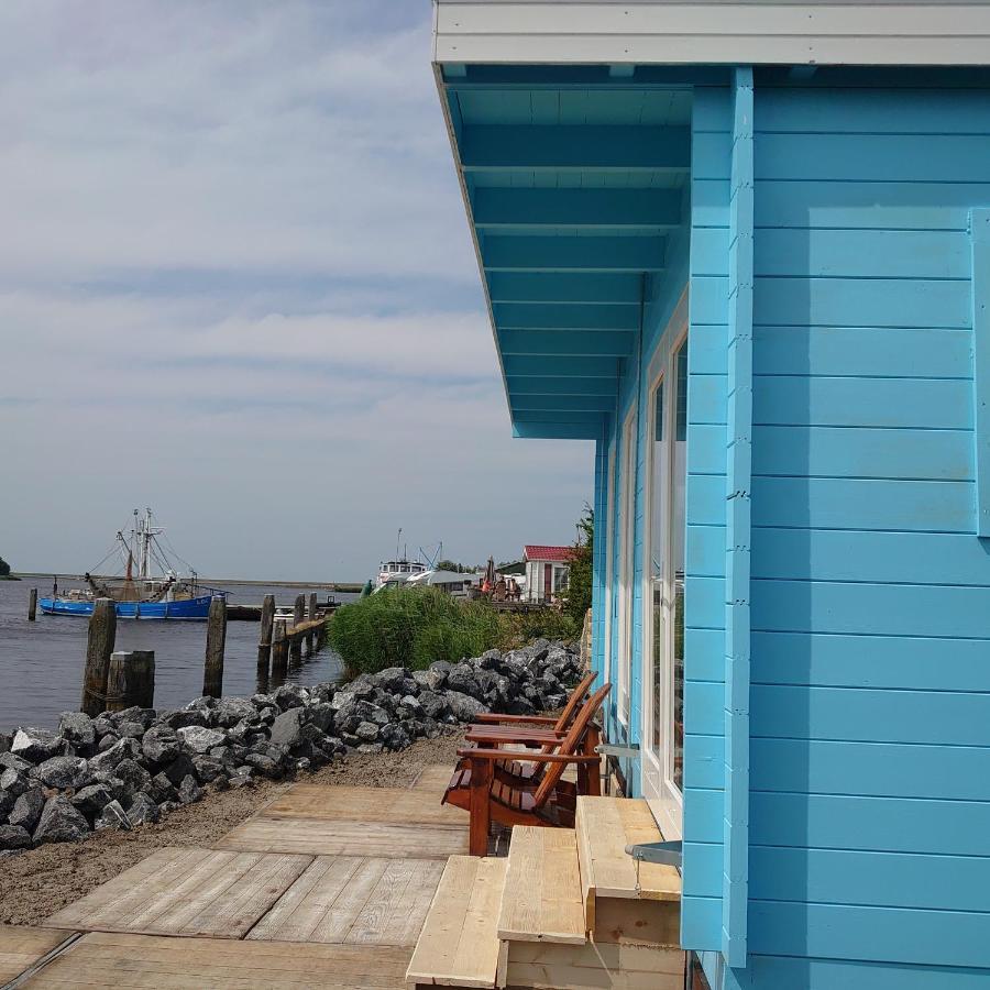 Waterhuisjes Op De Pier Van Lauwersmeerplezier! Lauwersoog Εξωτερικό φωτογραφία